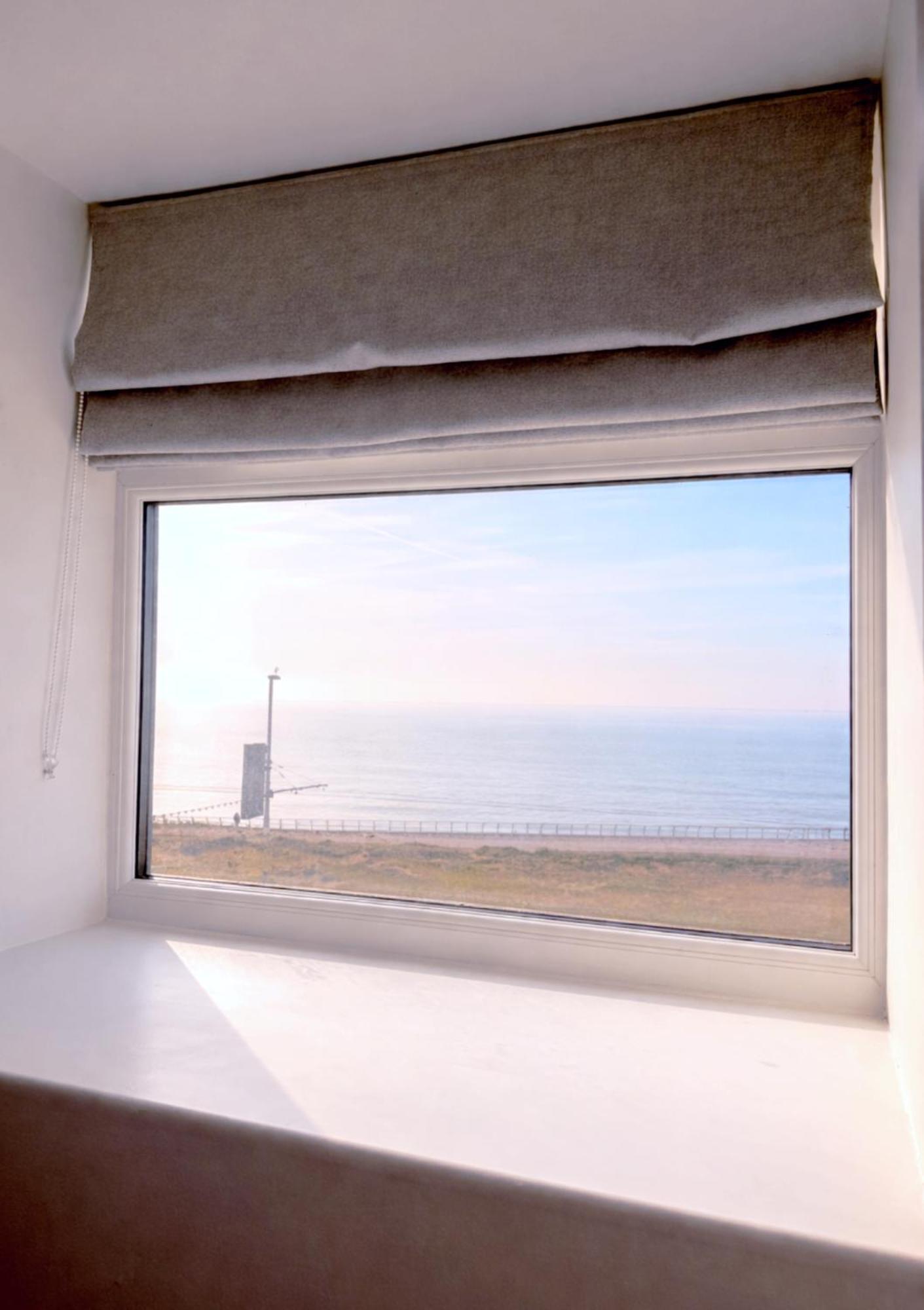Glass Tower - By Central Beach Leisure, Blackpool